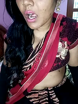 Snapshot of KannadaTamilTeluguBeauty chatting on November 12, 11:25 am KannadaTamilTeluguBeauty online show from November 12, 11:25 am