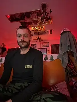 Snapshot of HarmoniousPhantasm3 chatting on February 5, 2:18 am HarmoniousPhantasm3 online show from February 5, 2:18 am