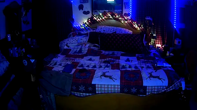 HarmoniousPhantasm3 online show from January 6, 8:57 pm