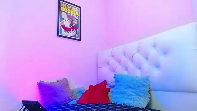 Snapshot of EL_VENEZOLANO_22CM chatting on November 11, 5:35 am EL VENEZOLANO 22CM online show from November 11, 5:35 am