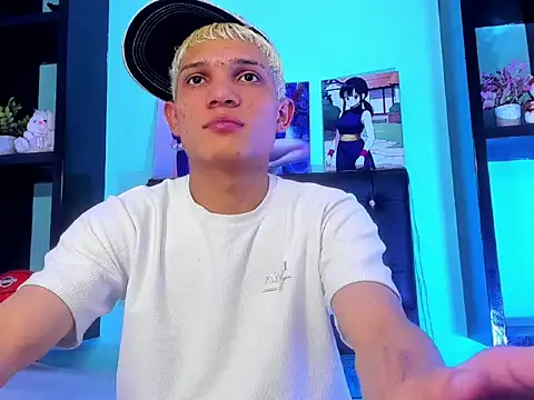 Snapshot of EL_VENEZOLANO_22CM chatting on October 24, 2:49 pm EL VENEZOLANO 22CM online show from October 24, 2:49 pm