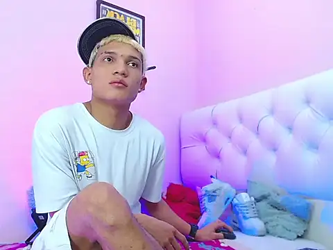 Snapshot of EL_VENEZOLANO_22CM chatting on November 13, 5:55 am EL VENEZOLANO 22CM online show from November 13, 5:55 am