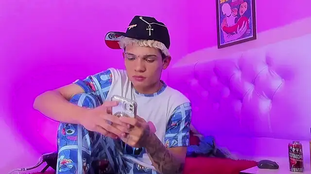 EL VENEZOLANO 22CM online show from December 21, 7:37 pm