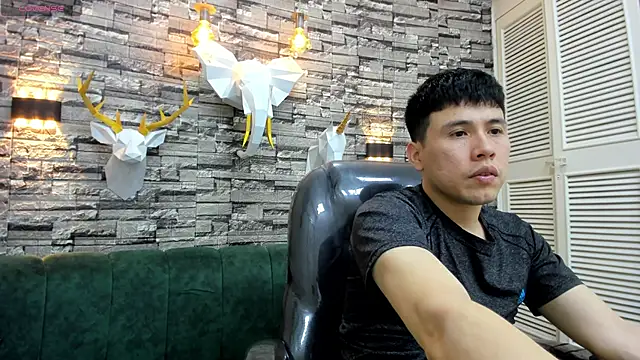 Nick Wolff online show from November 30, 4:24 am