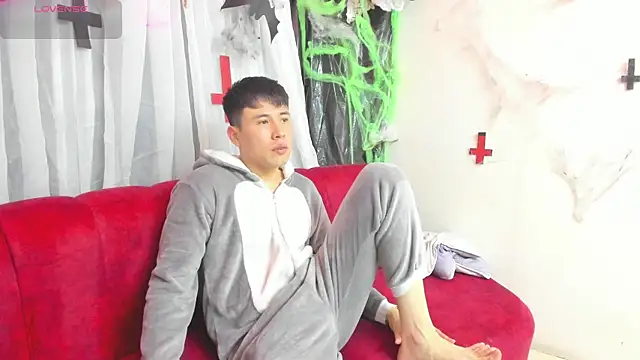 Nick Wolff online show from October 28, 10:03 am