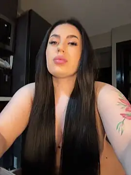 Snapshot of Andrestarr chatting on July 9, 7:02 pm Andrestarr online show from July 9, 7:02 pm