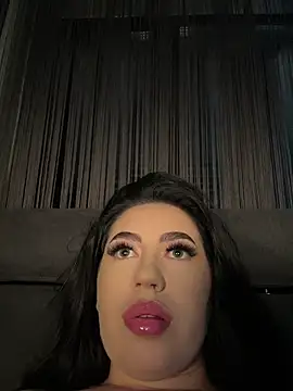 Snapshot of Andrestarr chatting on June 20, 5:51 pm Andrestarr online show from June 20, 5:51 pm