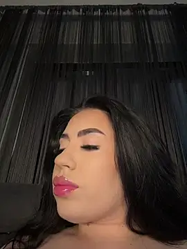 Snapshot of Andrestarr chatting on July 17, 7:22 pm Andrestarr online show from July 17, 7:22 pm