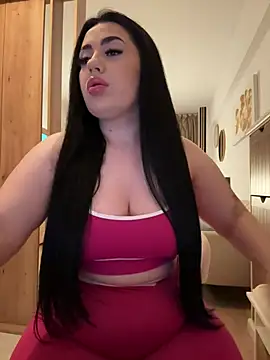 Snapshot of Andrestarr chatting on June 6, 7:08 pm Andrestarr online show from June 6, 7:08 pm