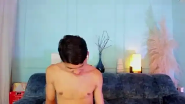 SandroVeyra online show from November 17, 3:32 am