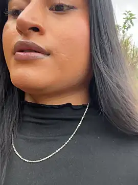Michelle Narvaez online show from March 25, 10:08 pm