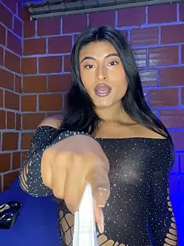 Michelle Narvaez online show from March 19, 11:49 pm