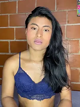Snapshot of Michelle_Narvaez chatting on September 26, 6:37 pm Michelle Narvaez online show from September 26, 6:37 pm