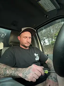 skip69xxx online show from December 5, 12:43 am