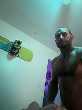 skip69xxx online show from April 18, 4:26 am