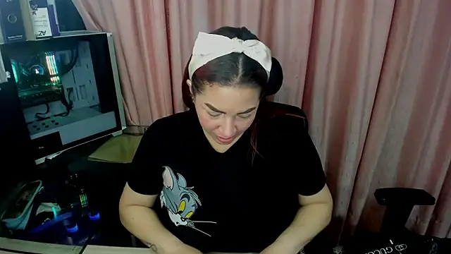 alexiaystive3 online show from October 11, 3:13 pm