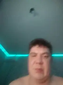 Lokomotivvv0707 online show from February 28, 8:08 pm