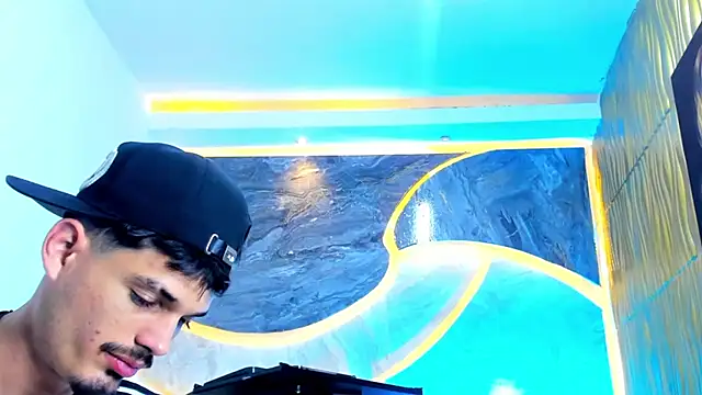 Iam Steven online show from February 12, 4:56 am