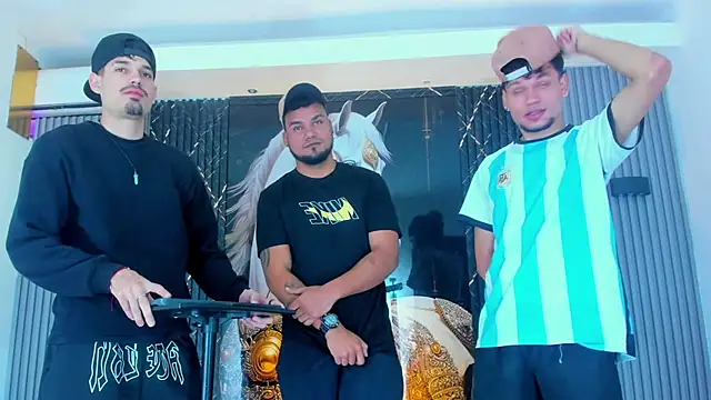 Iam Steven online show from November 8, 1:03 pm