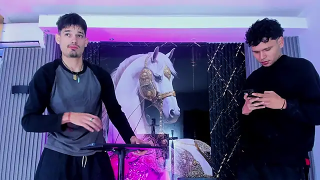 Iam Steven online show from December 5, 11:53 am