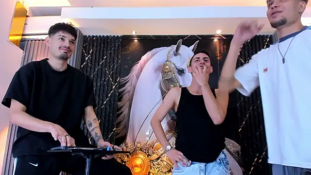 Iam Steven online show from February 26, 12:38 pm