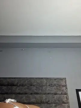 Aliciabloom online show from November 4, 12:20 pm