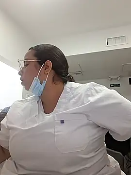 Aliciabloom online show from January 16, 10:58 pm