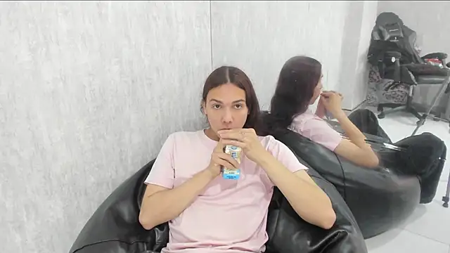 Almaazz online show from November 20, 7:58 pm