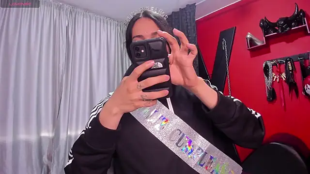 Almaazz online show from April 15, 7:40 pm