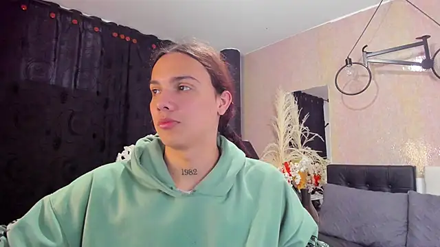 Almaazz online show from February 9, 7:34 pm