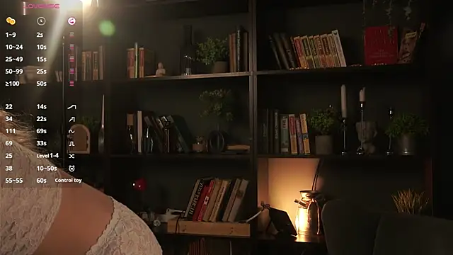 ellliefrost online show from October 21, 12:48 pm