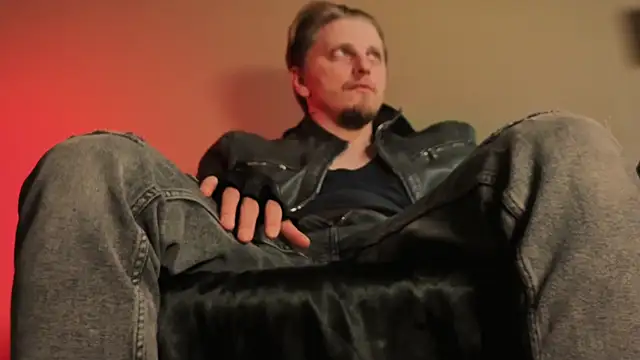 Snapshot of Vincent_Hardman chatting on February 5, 4:14 pm Vincent Hardman online show from February 5, 4:14 pm