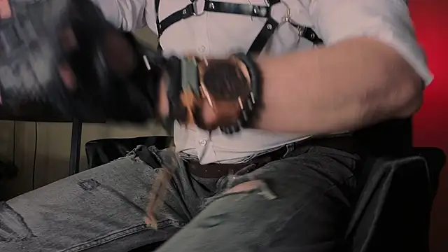 Snapshot of Vincent_Hardman chatting on February 13, 8:20 pm Vincent Hardman online show from February 13, 8:20 pm