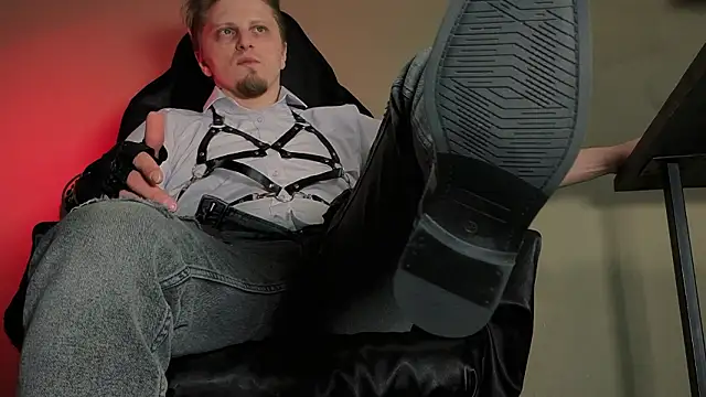 Snapshot of Vincent_Hardman chatting on February 11, 8:09 pm Vincent Hardman online show from February 11, 8:09 pm