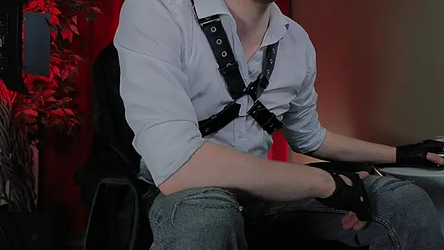 Vincent Hardman online show from April 11, 8:12 pm