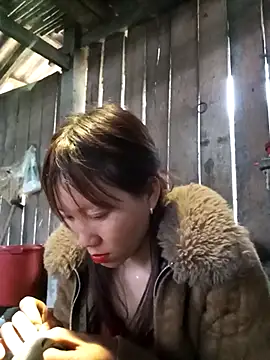 bonnie-00 online show from March 13, 6:18 am