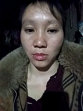 bonnie-00 online show from December 5, 12:04 pm