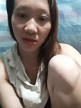 Snapshot of bonnie-00 chatting on July 1, 1:55 pm bonnie-00 online show from July 1, 1:55 pm