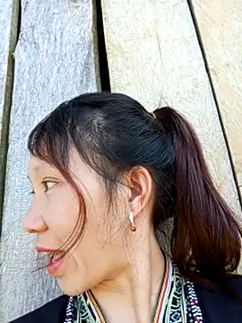 bonnie-00 online show from November 25, 3:51 am