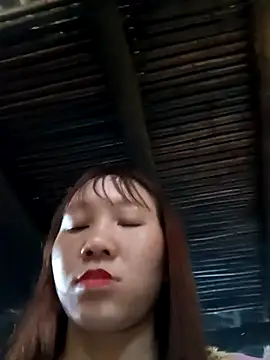 bonnie-00 online show from February 7, 5:37 am