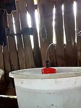 bonnie-00 online show from April 15, 5:35 am