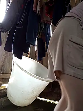 bonnie-00 online show from April 14, 4:17 am