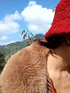 bonnie-00 online show from November 24, 3:39 am