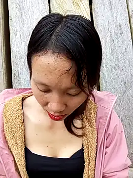 bonnie-00 online show from October 31, 1:46 am