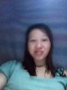 bonnie-00 online show from May 1, 4:12 pm