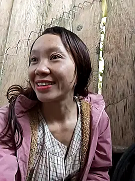 Snapshot of bonnie-00 chatting on September 27, 3:12 am bonnie-00 online show from September 27, 3:12 am