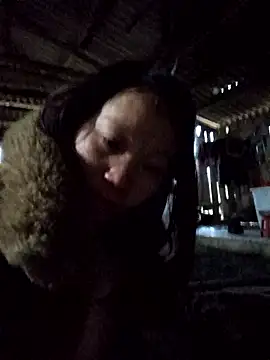 bonnie-00 online show from January 8, 11:55 pm