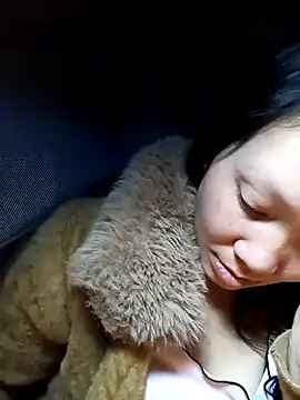 bonnie-00 online show from January 6, 2:43 pm