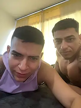 maykel and mike online show from October 8, 9:37 pm