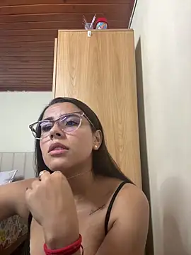 Isawilliams online show from January 7, 1:54 am